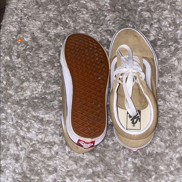 Light brown vans - Picture 3 of 5